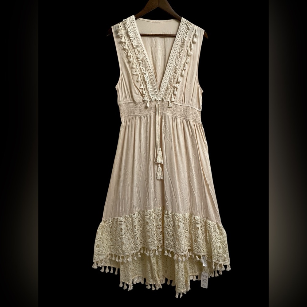 Cupshe Cream Maxi Dress with Lace Details